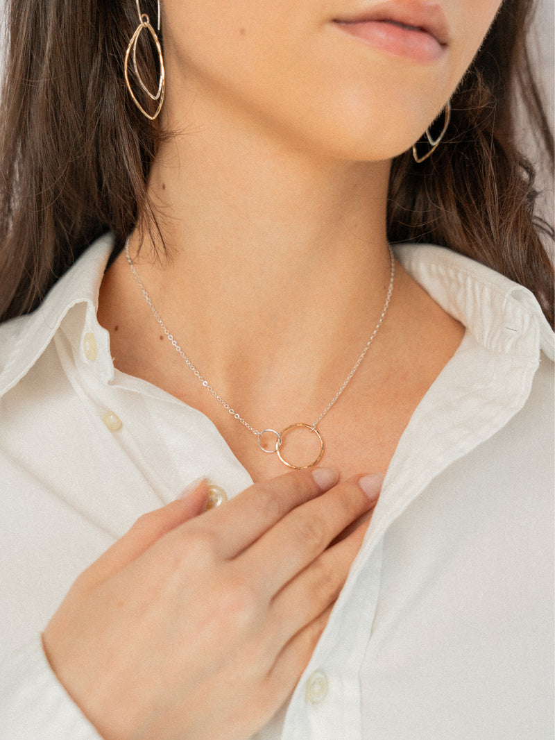 Interlocking Circles Necklace